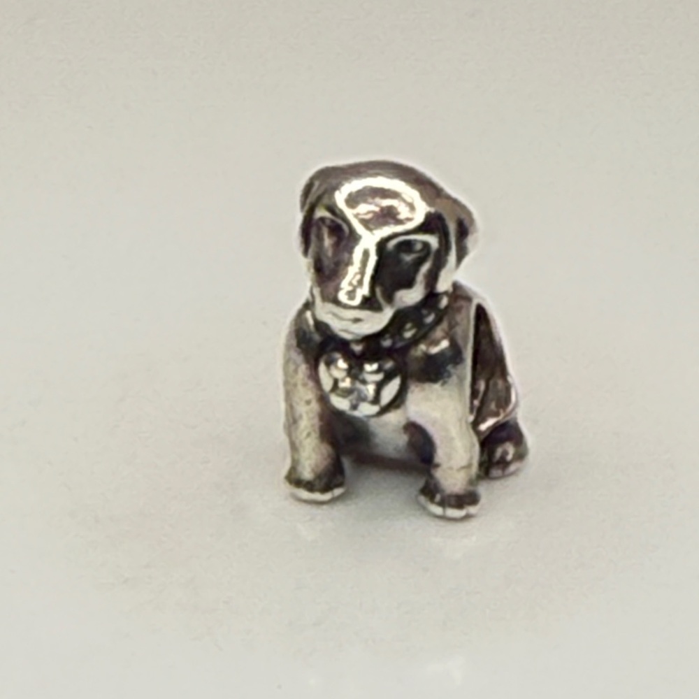 Pandora Retired Sterling Silver Sitting Labrador Dog Charm